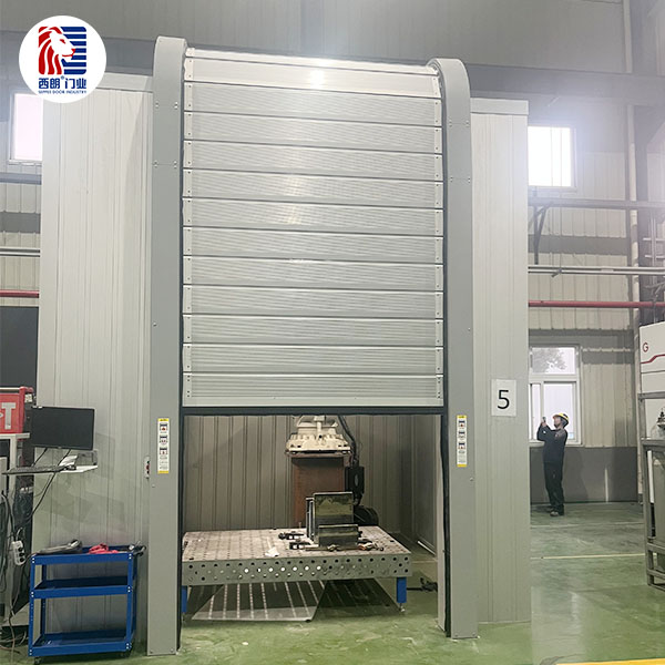 设备间U型轨道硬质快速门，即可当门又可当房顶、方便设备吊装进出