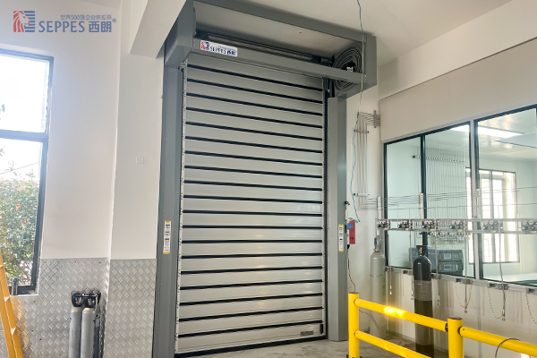 南化气体安装西朗硬质快速门