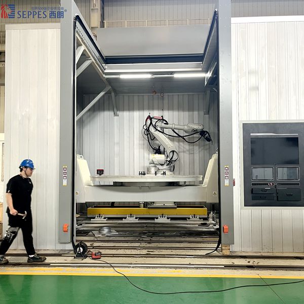 武汉国企机床项目安装的S型硬质快速门