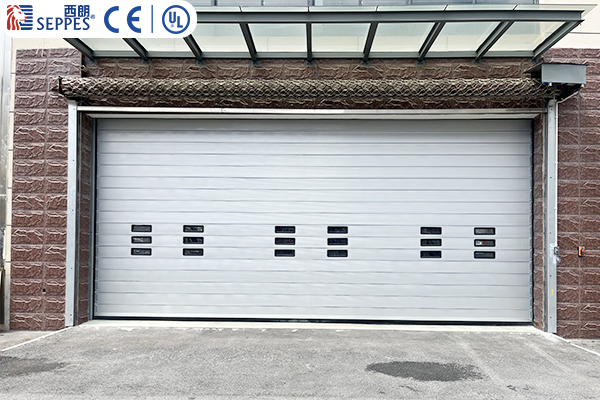 嘉善精诚机械安装西朗品牌硬质快速门