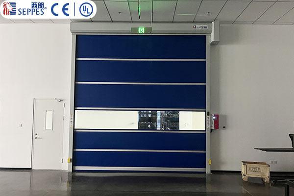 中国第一汽车安装西朗品牌快速门 中国第一汽车安装西朗品牌快速门