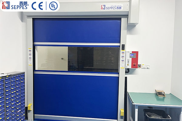 中国第一汽车安装西朗品牌快速门 中国第一汽车安装西朗品牌快速门