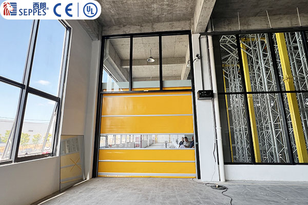 浙江小步出行复购西朗品牌快速门